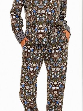 Vera Bradley Pajama Set